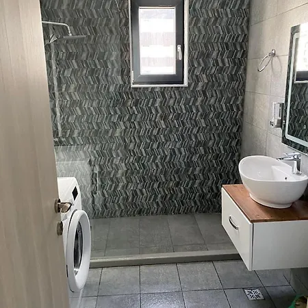 B&a Mamaia